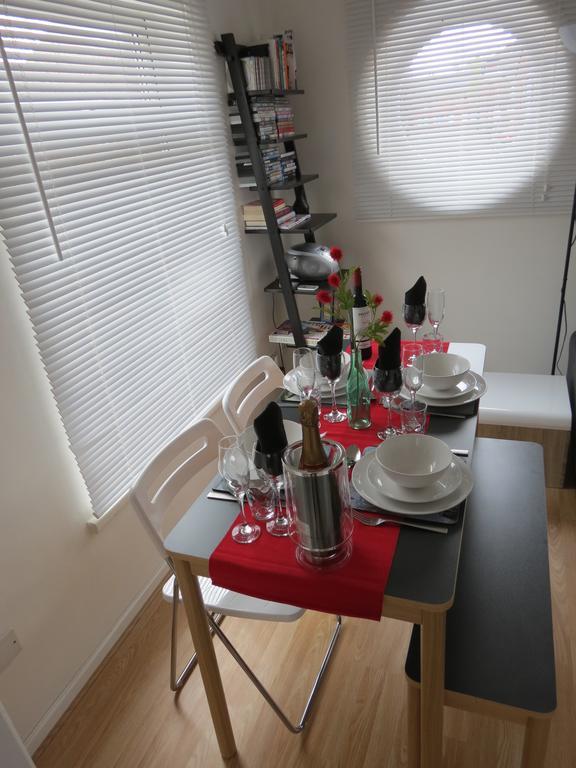 Fantastic Central Location - Parking - Business Or Leisure Belfast Buitenkant foto